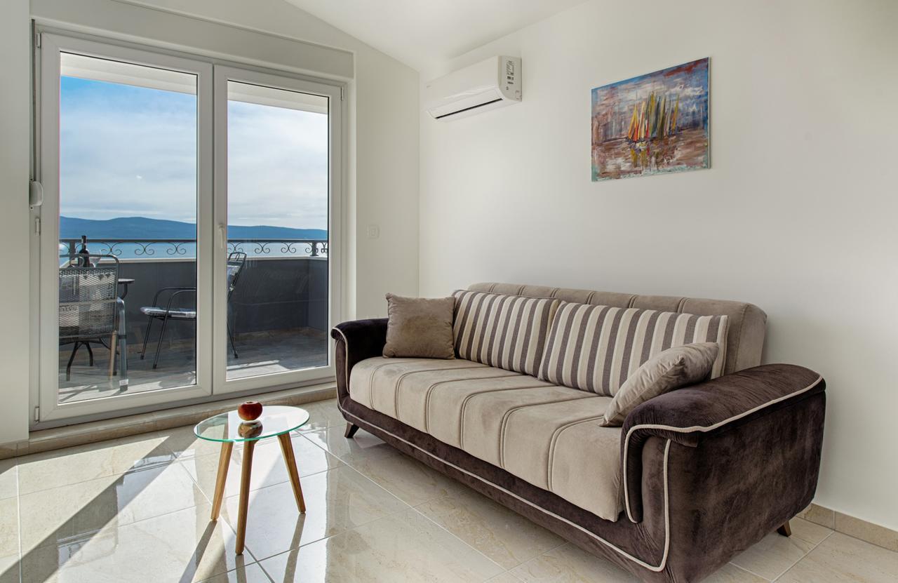Cezar Luxury Apartment Omiš Zewnętrze zdjęcie
