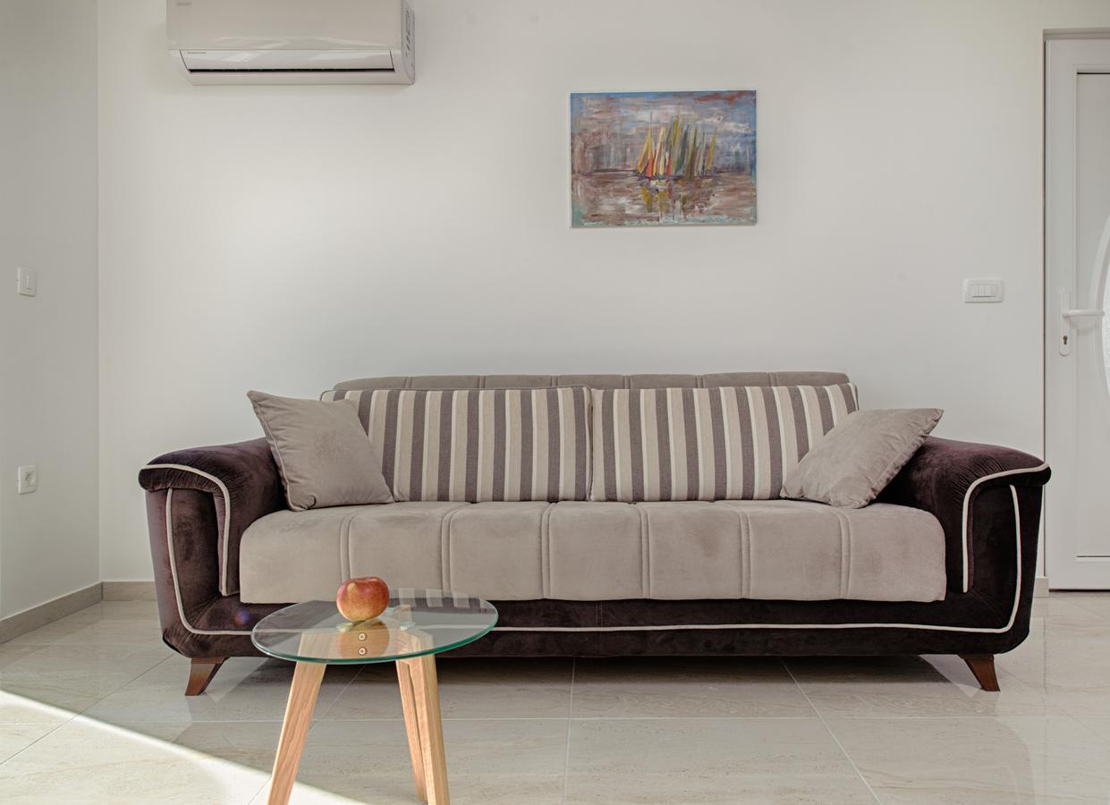 Cezar Luxury Apartment Omiš Zewnętrze zdjęcie