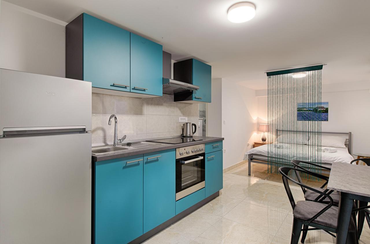 Cezar Luxury Apartment Omiš Zewnętrze zdjęcie